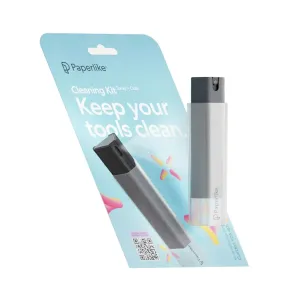 Paperlike Cleaning Kit V2-emballasje med spray og klut, med «Hold verktøyene dine rene» på en blå salgseske.
